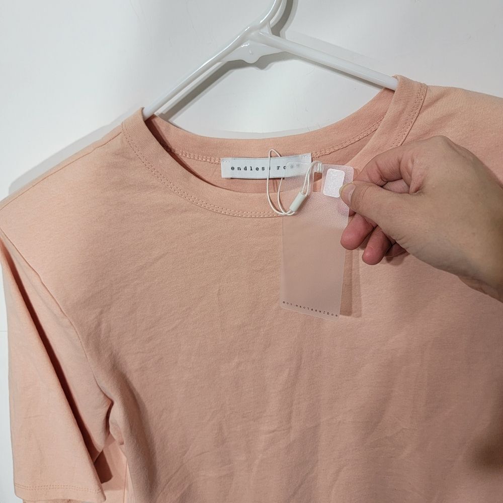 ENDLESS ROSE Shoulder‎ Pad Crop Top. NWOT - Picture 3 of 3